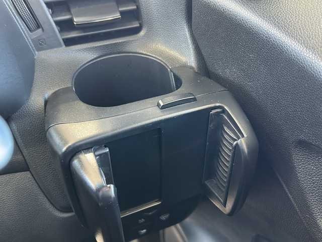 ホンダ フィット ハイブリット Sパッケージ 鳥取県 2013(平25)年 16.9万km アトラクトイエローパール ワンオーナー/スマートキー/パドルシフト/純正フルエアロ/シティブレーキサポート/レーンデパーチャーアラート/メーカーインターナビ/フルセグ・Bluetooth/バックカメラ/HDMI/USB入力/社外スピーカー/モデューロ製AWラジアル４本積込/LEDヘッドライト/フォグライト/ビルトインETC/保証書・取説