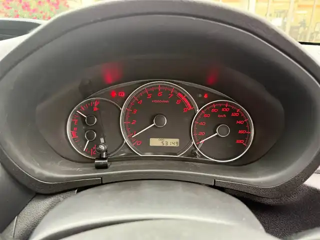 スバル インプレッサ 2．0GT 静岡県 2010(平22)年 5.4万km オブシディアンブラックパール 走行53149キロ（登録時）/5速マニュアル/4WD・ターボ/KENWOODナビ・地デジ/DVD再生可能/Bluetoothオーディオ/ETC/バックカメラ/ドライブレコーダー前後/D席パワーシート/スマートキー×2/プッシュスタート/HIDヘッドライト/フォグランプ/ウィンカードアミラー/純正17インチアルミホイール/電動格納ミラー/WエアB＋ABS/純正フロアマット/純正ドアバイザー/車両取説あり