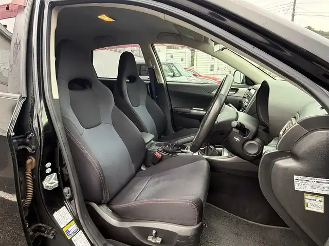 スバル インプレッサ 2．0GT 静岡県 2010(平22)年 5.4万km オブシディアンブラックパール 走行53149キロ（登録時）/5速マニュアル/4WD・ターボ/KENWOODナビ・地デジ/DVD再生可能/Bluetoothオーディオ/ETC/バックカメラ/ドライブレコーダー前後/D席パワーシート/スマートキー×2/プッシュスタート/HIDヘッドライト/フォグランプ/ウィンカードアミラー/純正17インチアルミホイール/電動格納ミラー/WエアB＋ABS/純正フロアマット/純正ドアバイザー/車両取説あり