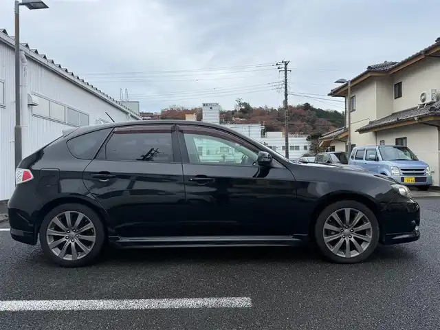 スバル インプレッサ 2．0GT 静岡県 2010(平22)年 5.4万km オブシディアンブラックパール 走行53149キロ（登録時）/5速マニュアル/4WD・ターボ/KENWOODナビ・地デジ/DVD再生可能/Bluetoothオーディオ/ETC/バックカメラ/ドライブレコーダー前後/D席パワーシート/スマートキー×2/プッシュスタート/HIDヘッドライト/フォグランプ/ウィンカードアミラー/純正17インチアルミホイール/電動格納ミラー/WエアB＋ABS/純正フロアマット/純正ドアバイザー/車両取説あり