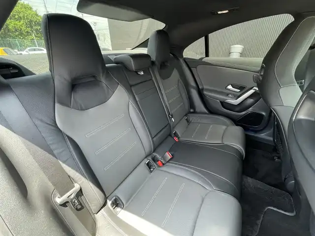 メルセデス・ベンツ ＣＬＡ２００ｄ AMGライン 長野県 2020(令2)年 4.2万km モハーベシルバー 純ナビ/革シート /純正18AW /ACC /LKA /BSM /Pシート/シートヒーター /サンルーフ /ドラレコ /全周囲カメラ /オートパーキング /レーダーセーフティパッケージ /アドバンスドパッケージ /アンビエントライト/MBUX/オートホールド/ワイヤレス充電