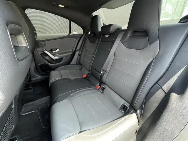 メルセデス・ベンツ ＣＬＡ２００ｄ AMGライン 長野県 2020(令2)年 4.2万km モハーベシルバー 純ナビ/革シート /純正18AW /ACC /LKA /BSM /Pシート/シートヒーター /サンルーフ /ドラレコ /全周囲カメラ /オートパーキング /レーダーセーフティパッケージ /アドバンスドパッケージ /アンビエントライト/MBUX/オートホールド/ワイヤレス充電
