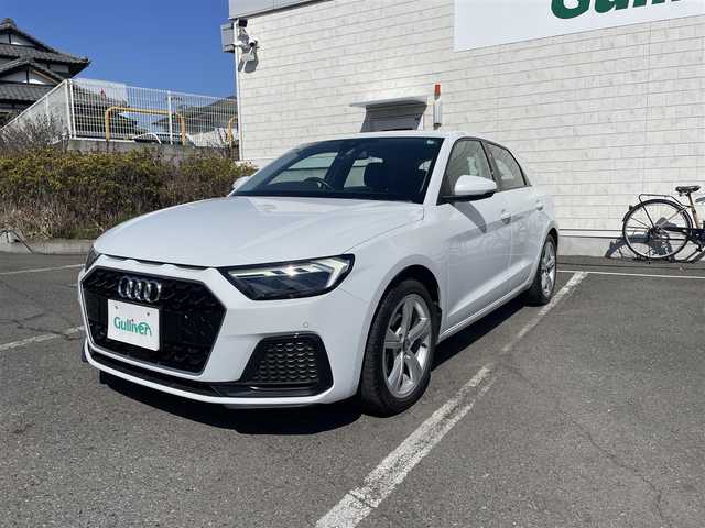 アウディ Ａ１ SB 35TFSI アドバンスド 神奈川県 2020(令2)年 2.8万km パール