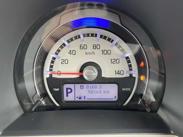 スズキ ハスラー G 茨城県 2019(令1)年 5.9万km フェニックスレッドパール/ホワイト2トーンルーフ ワンオーナー/デュアルカメラブレーキサポート/・車線逸脱警報機能/・ふらつき警報機能/・先行車発進お知らせ機能/・アイドリングストップシステム/社外ナビ/　　CD/DVD/SD/ワンセグ/シートヒーター/純正15インチスチールホイール/純正フロアマット/ハロゲンヘッドランプ/ステアリングスイッチ/オートエアコン/キーレスプッシュスタートシステム