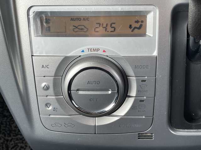 スズキ ハスラー G 神奈川県 2019(令1)年 5.9万km フェニックスレッドパール/ホワイト2トーンルーフ ワンオーナー/デュアルカメラブレーキサポート/・車線逸脱警報機能/・ふらつき警報機能/・先行車発進お知らせ機能/・アイドリングストップシステム/社外ナビ/　　CD/DVD/SD/ワンセグ/シートヒーター/純正15インチスチールホイール/純正フロアマット/ハロゲンヘッドランプ/ステアリングスイッチ/オートエアコン/キーレスプッシュスタートシステム