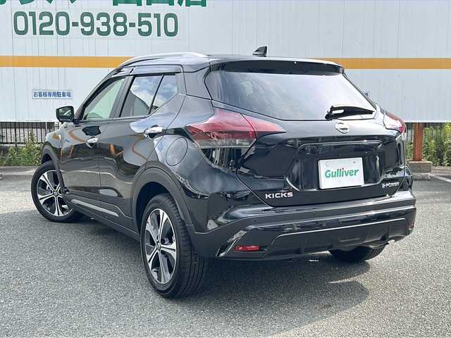 日産 キックス X 山口県 2024(令6)年 1.2万km ピュアブラック 登録時走行距離/　【11743km】/ワンオーナー/保証書/取扱説明書/純正ナビ(MM323D-L)/CD/DVD/TV/Bluetooth/アラウンドビューモニター/プロパイロット/ドライブレコーダー/電動パーキングブレーキ/オートブレーキホールド/デジタルインナーミラー/LEDヘッドライト/フォグライト/オートライト/オートマチックハイビーム/ETC/純正フロアマット