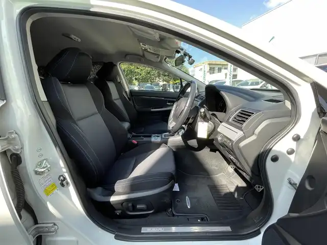 スバル レヴォーグ 1．6GT－S アイサイト 石川県 2014(平26)年 4万km クリスタルホワイトP ワンオーナー/メモリーナビ（AVIC-MRZ099）/・Bluetoothオーディオ/DVD/フルセグTV/アイサイトVer3/全車速追従機能付クルーズコントロール/サテンメッキドアミラー/LEDヘッドランプ/ETC/取扱説明書/保証書/・ディーラー点検整備記録簿（H26-R6）/スペアキー1本