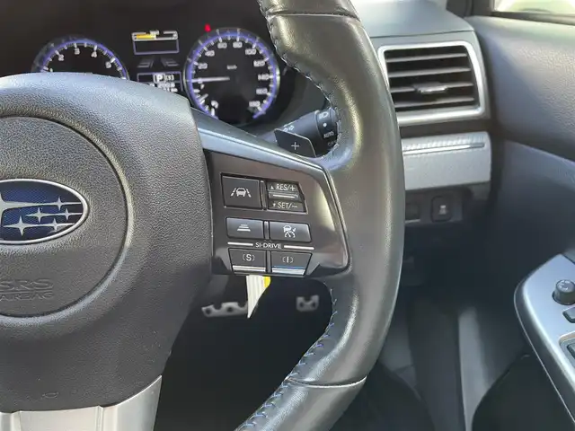 スバル レヴォーグ 1．6GT－S アイサイト 石川県 2014(平26)年 4万km クリスタルホワイトP ワンオーナー/メモリーナビ（AVIC-MRZ099）/・Bluetoothオーディオ/DVD/フルセグTV/アイサイトVer3/全車速追従機能付クルーズコントロール/サテンメッキドアミラー/LEDヘッドランプ/ETC/取扱説明書/保証書/・ディーラー点検整備記録簿（H26-R6）/スペアキー1本