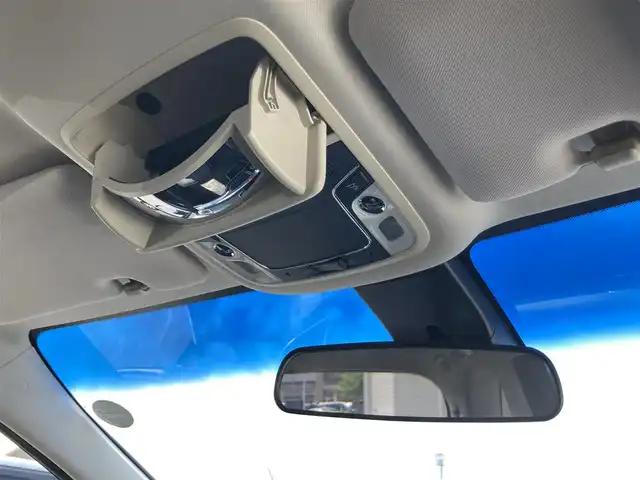 ホンダ オデッセイ アブソルート EX 静岡県 2015(平27)年 8.8万km プレミアムヴィーナスブラックP Honda SENSING/純正ナビ（VXM-152VFi）/   AM FM CD DVD Bluetooth SD　/フルセグTV/バックカメラ/ETC/アダプティブクルーズコントロール/ブラインドスポットモニタリング/運転席パワーシート/2列目プレミアムクレードルシート/オットマン/LEDヘッドライト/LEDルームランプ/パドルシフト/フロントフォグランプ/コンフォートビューパッケージ/純正18インチアルミホイール/スマートキー
