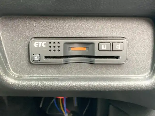 ホンダ オデッセイ アブソルート EX 静岡県 2015(平27)年 8.8万km プレミアムヴィーナスブラックP Honda SENSING/純正ナビ（VXM-152VFi）/   AM FM CD DVD Bluetooth SD　/フルセグTV/バックカメラ/ETC/アダプティブクルーズコントロール/ブラインドスポットモニタリング/運転席パワーシート/2列目プレミアムクレードルシート/オットマン/LEDヘッドライト/LEDルームランプ/パドルシフト/フロントフォグランプ/コンフォートビューパッケージ/純正18インチアルミホイール/スマートキー