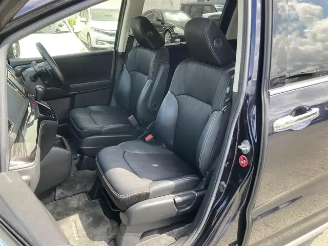 ホンダ オデッセイ アブソルート EX 静岡県 2015(平27)年 8.8万km プレミアムヴィーナスブラックP Honda SENSING/純正ナビ（VXM-152VFi）/   AM FM CD DVD Bluetooth SD　/フルセグTV/バックカメラ/ETC/アダプティブクルーズコントロール/ブラインドスポットモニタリング/運転席パワーシート/2列目プレミアムクレードルシート/オットマン/LEDヘッドライト/LEDルームランプ/パドルシフト/フロントフォグランプ/コンフォートビューパッケージ/純正18インチアルミホイール/スマートキー