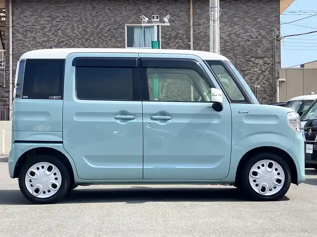 スズキ スペーシア HYBRID X 静岡県 2021(令3)年 2.5万km オフブルーメタリック/ホワイト2トーン 8インチナビ（CD/DVD/BT/フルセグ）/全方位カメラ/ドライブレコーダー前後/ETC/オートエアコン/スマートキー/スペアキー1本/レーダークルーズコントロール/USB入力端子/純正フロアマット/D席シートヒーター/両側パワースライドドア/ABS/横滑り防止装置/コーナーセンサー/レーンキープアシスト/オートライト/オートマチックハイビーム/盗難防止装置/LEDヘッドライト/W+サイドエアバック/衝突軽減システム/ヘッドアップディスプレイ/エンジンスタートボタン/パワーウィンドウ/パワーステアリング