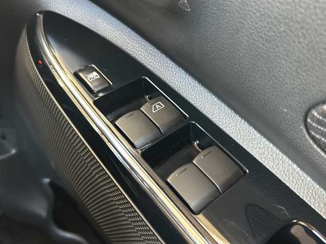日産 デイズ ルークス ハイウェイスターX 静岡県 2020(令2)年 6万km アッシュブラウンM 純正ナビ/CD/DVD/FM/AM/ipod/フルセグ/Bluetooth//USB//主要装備/・ドライブレコーダー　/・純正ナビ　/・全方位カメラ/・ＬＥＤライト　/・オートハイビーム　/・オートライト　/・レーンキープ　/・アイドリングストップ　/・ステアリングリモコン　/・プッシュスタート　/・スマートキー　/・パワースライドドア/・衝突軽減システム/・エマージェンシーブレーキ