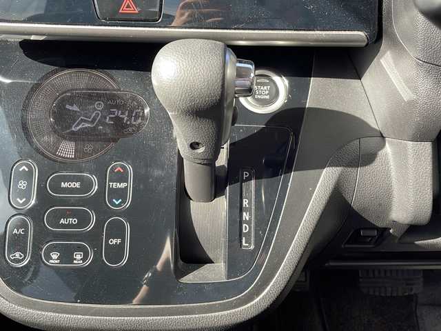 日産 デイズ ルークス ハイウェイスターX Gパッケージ 青森県 2014(平26)年 8.4万km ホワイトパール ・4WD/・純正ナビ/・全方位カメラ/・フルセグTV/・Bluetooth/・両側パワースライドドア/・エンジンスターター/・スマートキー/・シートヒーター/・ETC/・純正15AW/・純正フォグ/・オートライト/・保証書・取説あり