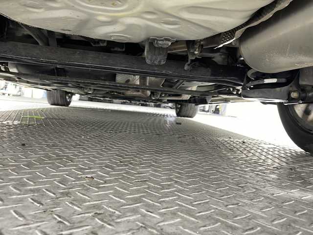 トヨタ プリウス α S チューンブラック 沖縄県 2014(平26)年 18.8万km ホワイトパールクリスタルシャイン 禁煙車/純正7インチナビ/AM/FM/CD/DVD/フルセグTV/Bluetooth/バックカメラ/モデリスタエアロ/ステアリングリモコン/ビルトインETC/カーテンエアバッグ/社外17インチアルミホイール/カーテンエアバッグ/ドアバイザー/純正フロアマット/LEDヘッドライト/プッシュスタート/スペアキー有/ABS