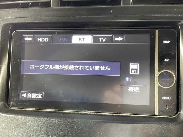 トヨタ プリウス α S チューンブラック 沖縄県 2014(平26)年 18.8万km ホワイトパールクリスタルシャイン 禁煙車/純正7インチナビ/AM/FM/CD/DVD/フルセグTV/Bluetooth/バックカメラ/モデリスタエアロ/ステアリングリモコン/ビルトインETC/カーテンエアバッグ/社外17インチアルミホイール/カーテンエアバッグ/ドアバイザー/純正フロアマット/LEDヘッドライト/プッシュスタート/スペアキー有/ABS