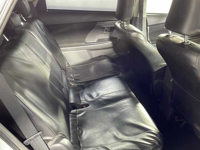 トヨタ プリウス α S チューンブラック 沖縄県 2014(平26)年 18.8万km ホワイトパールクリスタルシャイン 禁煙車/純正7インチナビ/AM/FM/CD/DVD/フルセグTV/Bluetooth/バックカメラ/モデリスタエアロ/ステアリングリモコン/ビルトインETC/カーテンエアバッグ/社外17インチアルミホイール/カーテンエアバッグ/ドアバイザー/純正フロアマット/LEDヘッドライト/プッシュスタート/スペアキー有/ABS