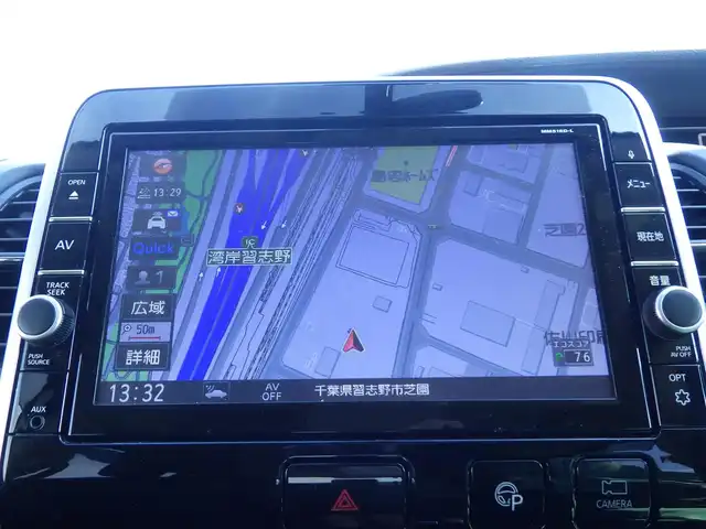 日産 セレナ ハイウェイスターVセレクションⅡ 千葉県 2018(平30)年 4.8万km ブリリアントホワイトパール エマージェンシーブレーキ/インテリジェントパーキングアシスト/クルーズコントロール/アイドリングストップ/ハンズフリー両側パワースライドドア/純正SDナビ/地デジTV/【BD/DVD/CD再生機能　Bluetooth接続】/アラウンドビューモニター/フリップダウンモニター/ドライブレコーダー/革巻きステアリング/ステアリングスイッチ/ETC/LEDヘッドライト/フォグライト/ウインカーミラー/コーナーセンサー/純正16インチアルミホイル/サイド/カーテンエアバッグ/インテリジェントキー