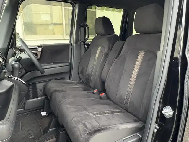 ホンダ Ｎ ＢＯＸ カスタム G L ホンダセンシング 三重県 2018(平30)年 4.8万km クリスタルブラックパール ♪ワンオーナー/♪走行47829Km/ホンダセンシング /・衝突軽減ブレーキ(CMBS)/・誤発進抑制機能/・後方誤発進抑制機能/・歩行者事故低減ステアリング/・アダプティブクルーズコントロール/・LKAS(車線維持支援システム)/・路外逸脱抑制機能/・先行車発進お知らせ機能/・標識認識機能/・オートハイビーム/スマートキー×2/プッシュスタート/パワースライドドア/アイドリングストップ/社外ナビ/・USB・CD・SD録音/・フルセグ・DVD再生/・Bluetoothオーディオ/・バックカメラ/USBポート(充電)×2/純正14インチAW/LEDヘッドライト/LEDフォグライト/オートライト/ウィンカーミラー/電格ミラー/ビルトインETC/ステアリングスイッチ/プライバシーガラス/フロアマット/ドアバイザー/サイド/カーテンエアバック