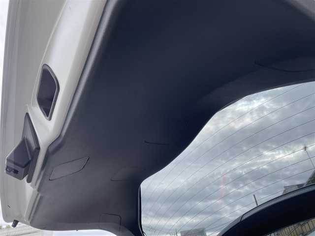 トヨタ Ｃ－ＨＲ ハイブリッド 1．8G 愛媛県 2019(令1)年 5.3万km ブラック/ホワイトパールクリスタルシャイン 2トーン 純正メモリナビ（ＤＴＶ.BT.DISC.ラジオ）/モデリスタフルエアロ/レーダークルーズコントロール/純正アルミ/シートカバー/ＢＳＭ/オートライト/オートハイビーム/ＨＤＭＩ/ブレーキホールド/スペアキーあり