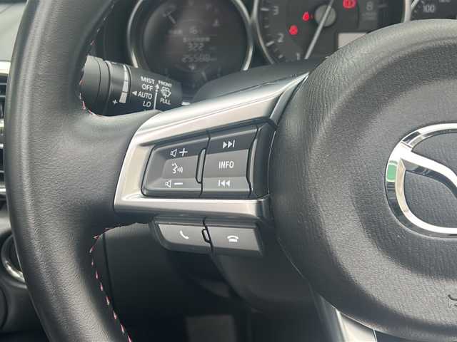 マツダ ロードスター S スペシャルパッケージ 岐阜県 2015(平27)年 2.6万km アークティックホワイト 社外スポーツマフラー/純正メーカーナビ/ワンセグTV/AM/FM/Bluetooth/バックカメラ/ETC/プッシュスタート/スマートキー/横滑り防止装置/純正フロアマット