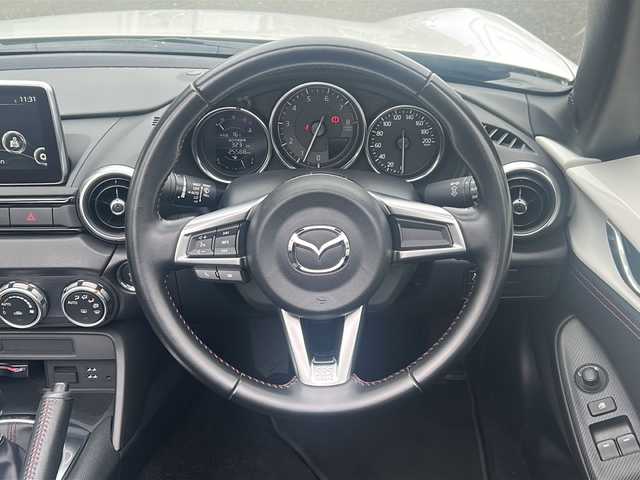 マツダ ロードスター S スペシャルパッケージ 岐阜県 2015(平27)年 2.6万km アークティックホワイト 社外スポーツマフラー/純正メーカーナビ/ワンセグTV/AM/FM/Bluetooth/バックカメラ/ETC/プッシュスタート/スマートキー/横滑り防止装置/純正フロアマット