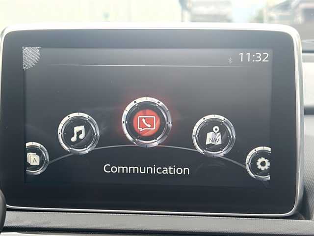 マツダ ロードスター S スペシャルパッケージ 岐阜県 2015(平27)年 2.6万km アークティックホワイト 社外スポーツマフラー/純正メーカーナビ/ワンセグTV/AM/FM/Bluetooth/バックカメラ/ETC/プッシュスタート/スマートキー/横滑り防止装置/純正フロアマット