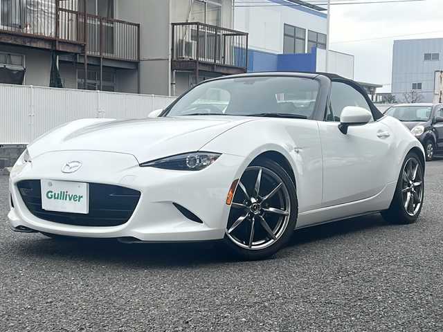 マツダ ロードスター S スペシャルパッケージ 岐阜県 2015(平27)年 2.6万km アークティックホワイト 社外スポーツマフラー/純正メーカーナビ/ワンセグTV/AM/FM/Bluetooth/バックカメラ/ETC/プッシュスタート/スマートキー/横滑り防止装置/純正フロアマット