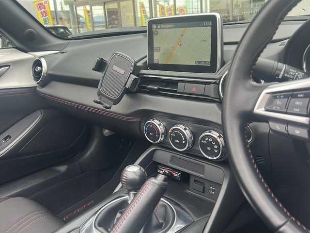 マツダ ロードスター S スペシャルパッケージ 岐阜県 2015(平27)年 2.6万km アークティックホワイト 社外スポーツマフラー/純正メーカーナビ/ワンセグTV/AM/FM/Bluetooth/バックカメラ/ETC/プッシュスタート/スマートキー/横滑り防止装置/純正フロアマット