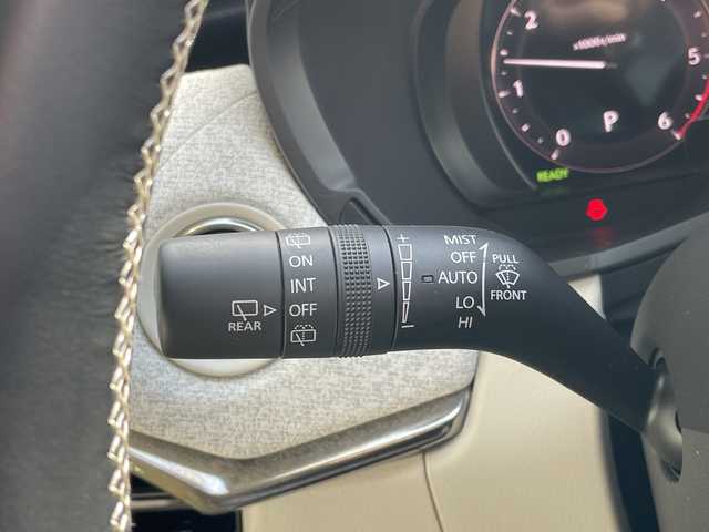 マツダ ＣＸ－６０ XD HV プレミアムモダン 愛知県 2023(令5)年 2.6万km プラチナクォーツメタリック プレミアムサウンドBOSE/純正12.4型ナビ SDカードなし/全方位カメラ/サンルーフ/レーダークルーズコントロール/シートヒーター全席/エアシート/バックカメラ/電動リアゲート/パワーシート/ヘッドアップディスプレイ/コーナーセンサー/純正アルミホイール/ブラインドスポットモニター/LEDヘッドライト/パドルシフト/ステアリングヒーター/オートマチックハイビーム/ワイヤレス充電機/衝突軽減システム/フルセグ/Bluetooth/ステアリングスイッチ/スマートキー/プッシュスタート