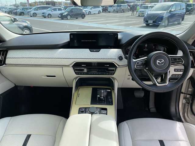 マツダ ＣＸ－６０ XD HV プレミアムモダン 愛知県 2023(令5)年 2.6万km プラチナクォーツメタリック プレミアムサウンドBOSE/純正12.4型ナビ SDカードなし/全方位カメラ/サンルーフ/レーダークルーズコントロール/シートヒーター全席/エアシート/バックカメラ/電動リアゲート/パワーシート/ヘッドアップディスプレイ/コーナーセンサー/純正アルミホイール/ブラインドスポットモニター/LEDヘッドライト/パドルシフト/ステアリングヒーター/オートマチックハイビーム/ワイヤレス充電機/衝突軽減システム/フルセグ/Bluetooth/ステアリングスイッチ/スマートキー/プッシュスタート