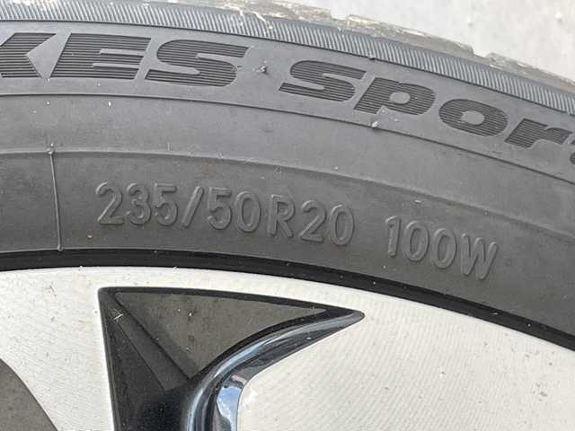 マツダ ＣＸ－６０ XD HV プレミアムモダン 愛知県 2023(令5)年 2.6万km プラチナクォーツメタリック プレミアムサウンドBOSE/純正12.4型ナビ SDカードなし/全方位カメラ/サンルーフ/レーダークルーズコントロール/シートヒーター全席/エアシート/バックカメラ/電動リアゲート/パワーシート/ヘッドアップディスプレイ/コーナーセンサー/純正アルミホイール/ブラインドスポットモニター/LEDヘッドライト/パドルシフト/ステアリングヒーター/オートマチックハイビーム/ワイヤレス充電機/衝突軽減システム/フルセグ/Bluetooth/ステアリングスイッチ/スマートキー/プッシュスタート