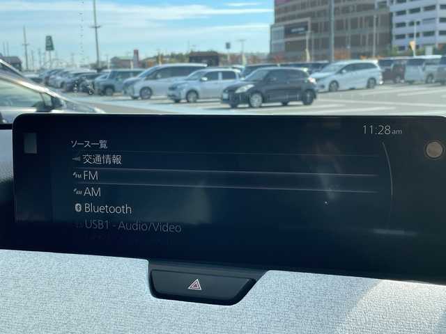 マツダ ＣＸ－６０ XD HV プレミアムモダン 愛知県 2023(令5)年 2.6万km プラチナクォーツメタリック プレミアムサウンドBOSE/純正12.4型ナビ SDカードなし/全方位カメラ/サンルーフ/レーダークルーズコントロール/シートヒーター全席/エアシート/バックカメラ/電動リアゲート/パワーシート/ヘッドアップディスプレイ/コーナーセンサー/純正アルミホイール/ブラインドスポットモニター/LEDヘッドライト/パドルシフト/ステアリングヒーター/オートマチックハイビーム/ワイヤレス充電機/衝突軽減システム/フルセグ/Bluetooth/ステアリングスイッチ/スマートキー/プッシュスタート