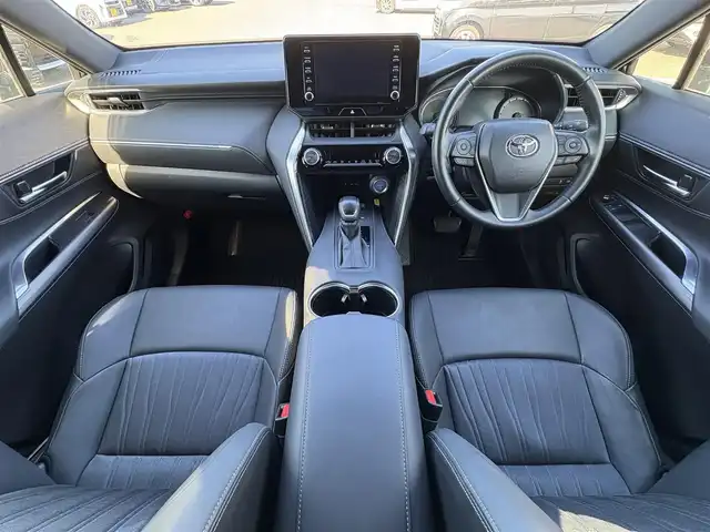 トヨタ ハリアー ハイブリッド G 大分県 2021(令3)年 4.1万km プレシャスブラックパール ・純正ナビ(USB/BT/AUX/Miracast)/・バックカメラ/・フルセグテレビ/・プリクラッシュセーフティ/・コーナーセンサー/・ETC/・レーダークルーズコントロール/・プリクラッシュセーフティ/・ブラインドスポットモニター/・MTモード付きAT/・オートハイビーム/・デジタルインナーミラー/・スマートキー/・プッシュスタートボタン