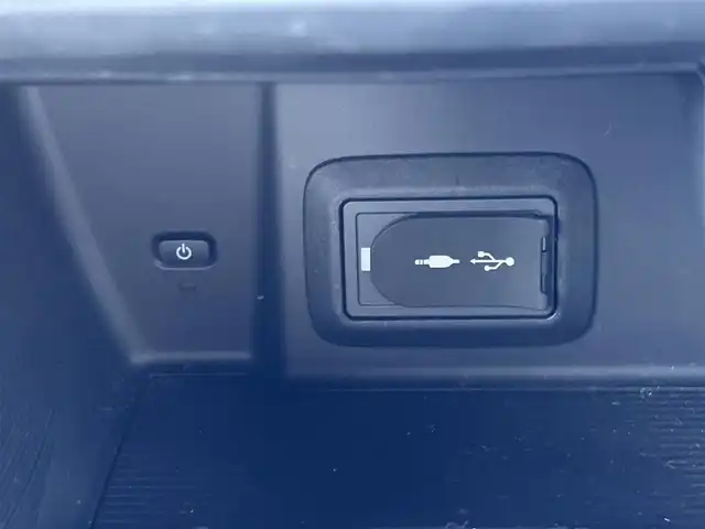 トヨタ ハリアー ハイブリッド G 大分県 2021(令3)年 4.1万km プレシャスブラックパール ・純正ナビ(USB/BT/AUX/Miracast)/・バックカメラ/・フルセグテレビ/・プリクラッシュセーフティ/・コーナーセンサー/・ETC/・レーダークルーズコントロール/・プリクラッシュセーフティ/・ブラインドスポットモニター/・MTモード付きAT/・オートハイビーム/・デジタルインナーミラー/・スマートキー/・プッシュスタートボタン