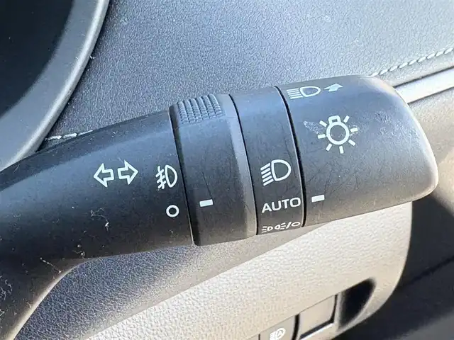 トヨタ ハリアー ハイブリッド G 大分県 2021(令3)年 4.1万km プレシャスブラックパール ・純正ナビ(USB/BT/AUX/Miracast)/・バックカメラ/・フルセグテレビ/・プリクラッシュセーフティ/・コーナーセンサー/・ETC/・レーダークルーズコントロール/・プリクラッシュセーフティ/・ブラインドスポットモニター/・MTモード付きAT/・オートハイビーム/・デジタルインナーミラー/・スマートキー/・プッシュスタートボタン