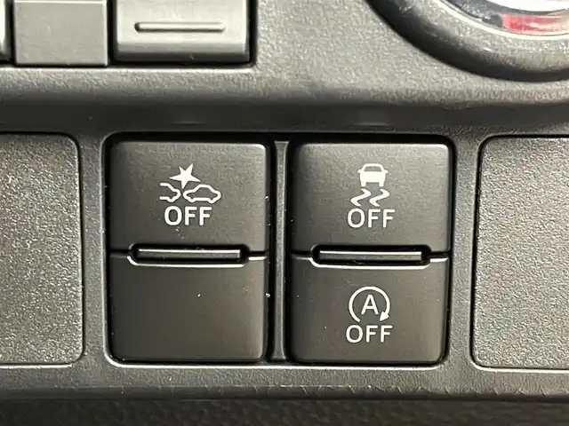 ダイハツ トール カスタムG ターボ 埼玉県 2021(令3)年 4.2万km ブラックマイカメタリック/コンパーノレッド スマートアシスト　純正９インチナビ　パノラマモニター　ビルトインＥＴＣ２．０　ドライブレコーダー　アダプティブクルーズコントロール　純正アルミホイール　スマートキー　オートライト　ＬＥＤライト　地デジ