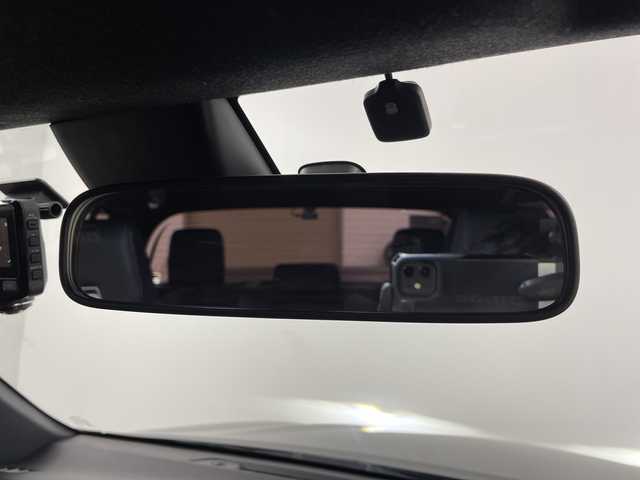 トヨタ ハイラックス Z GRスポーツ 道央・札幌 2023(令5)年 3.5万km アティチュードブラックマイカ ・４WD　/ディーゼルターボ/・寒冷地仕様　/社外JBLスピーカー/・GRドレスアップマフラー/GRマッドフラップ/・GRスポーツサイドバイザー/・社外サイドステップ/社外トノカバー/・トヨタセーフティセンス/・レーダークルーズコントロール/・プリクラッシュセーフティ/・純正8インチディスプレイオーディオ/・コネクトナビ.BT.フルセグ.USB/・パノラミックビューモニター/・ハーフレザーシート/パワーシート/・360度ドライブレコーダー/・LEDオートライト/ETC2.0/・パドルシフト/・スマートキー