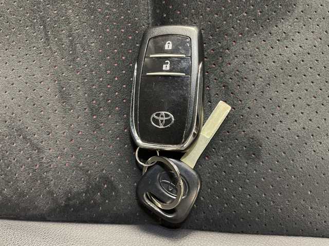 トヨタ ハイラックス Z GRスポーツ 道央・札幌 2023(令5)年 3.5万km アティチュードブラックマイカ ・４WD　/ディーゼルターボ/・寒冷地仕様　/社外JBLスピーカー/・GRドレスアップマフラー/GRマッドフラップ/・GRスポーツサイドバイザー/・社外サイドステップ/社外トノカバー/・トヨタセーフティセンス/・レーダークルーズコントロール/・プリクラッシュセーフティ/・純正8インチディスプレイオーディオ/・コネクトナビ.BT.フルセグ.USB/・パノラミックビューモニター/・ハーフレザーシート/パワーシート/・360度ドライブレコーダー/・LEDオートライト/ETC2.0/・パドルシフト/・スマートキー