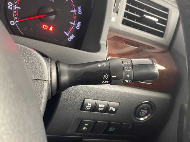 トヨタ ヴェルファイア 2．4Z 埼玉県 2012(平24)年 6.6万km グレーM 後席モニター　/純正HDDナビ　/（CD/DVD/HDD/BT）/バックカメラ　/フルセグＴＶ　/前後ドライブレコーダー　/ビルトインＥＴＣ　/両側パワースライドドア/コーナーセンサー　/オートライト　/キセノンヘッドライト/純正アルミホイール　/フロアマット　/フォグランプ/ドアバイザー