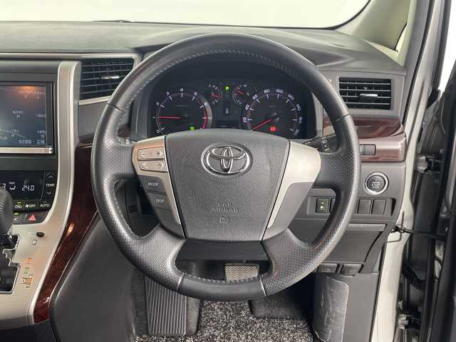 トヨタ ヴェルファイア 2．4Z 埼玉県 2012(平24)年 6.6万km グレーM 後席モニター　/純正HDDナビ　/（CD/DVD/HDD/BT）/バックカメラ　/フルセグＴＶ　/前後ドライブレコーダー　/ビルトインＥＴＣ　/両側パワースライドドア/コーナーセンサー　/オートライト　/キセノンヘッドライト/純正アルミホイール　/フロアマット　/フォグランプ/ドアバイザー