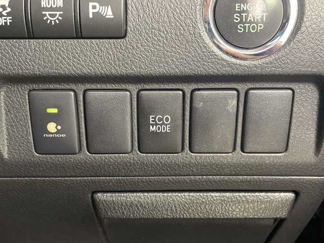 トヨタ ヴェルファイア 2．4Z 埼玉県 2012(平24)年 6.6万km グレーM 後席モニター　/純正HDDナビ　/（CD/DVD/HDD/BT）/バックカメラ　/フルセグＴＶ　/前後ドライブレコーダー　/ビルトインＥＴＣ　/両側パワースライドドア/コーナーセンサー　/オートライト　/キセノンヘッドライト/純正アルミホイール　/フロアマット　/フォグランプ/ドアバイザー