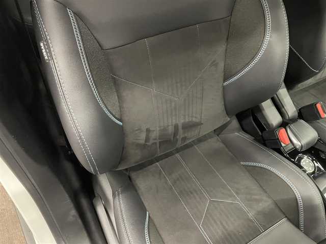 プジョー ２００８ クロスシティ 群馬県 2019(令1)年 1.5万km パール 純正ナビ/バックカメラ/Android auto/ETC/16インチAW　/Bluetooth/USB/HIDライト/リモコンキー/ハーフレザーシート/クルーズコントロール/パークアシスト
