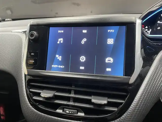 プジョー ２００８ クロスシティ 群馬県 2019(令1)年 1.5万km パール 純正ナビ/バックカメラ/Android auto/ETC/16インチAW　/Bluetooth/USB/HIDライト/リモコンキー/ハーフレザーシート/クルーズコントロール/パークアシスト
