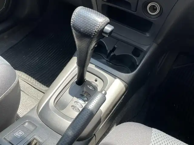 トヨタ ＲＡＶ４ L X Gパッケージ 神奈川県 2004(平16)年 9.4万km シルバーM ワンオーナー/純正ナビ/ETC/リモコンキー/純正フロアマット/純正AW/電格ミラー/ドアバイザー/取扱説明書/保証書