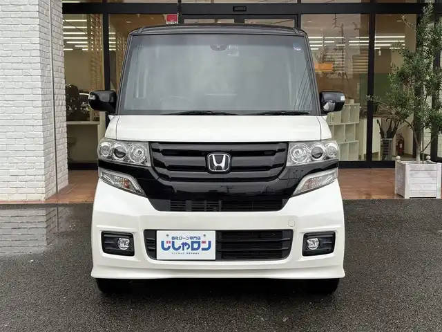 ホンダ Ｎ ＢＯＸ 2トーン カスタム SSパッケージ 高知県 2016(平28)年 7.4万km プレミアムホワイトパールⅡ (株)IDOMが運営する【じしゃロン高知店】の自社ローン専用車両になりますこちらは現金またはオートローンご利用時の価格です。自社ローンご希望の方は別途その旨お申付け下さい
