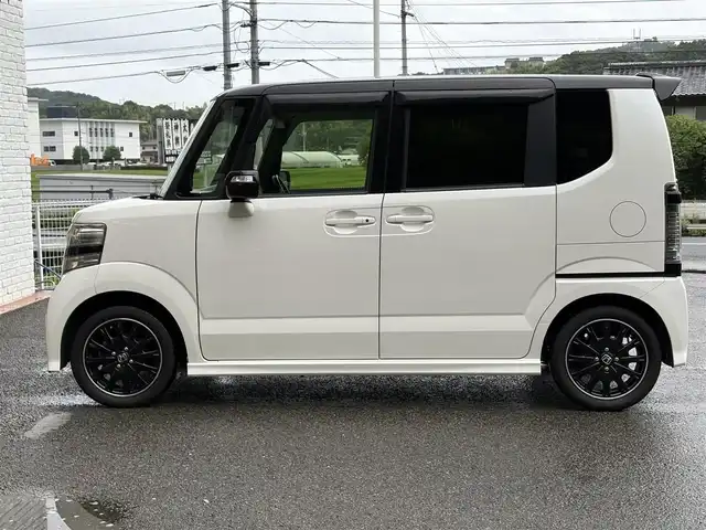 ホンダ Ｎ ＢＯＸ 2トーン カスタム SSパッケージ 高知県 2016(平28)年 7.4万km プレミアムホワイトパールⅡ (株)IDOMが運営する【じしゃロン高知店】の自社ローン専用車両になりますこちらは現金またはオートローンご利用時の価格です。自社ローンご希望の方は別途その旨お申付け下さい