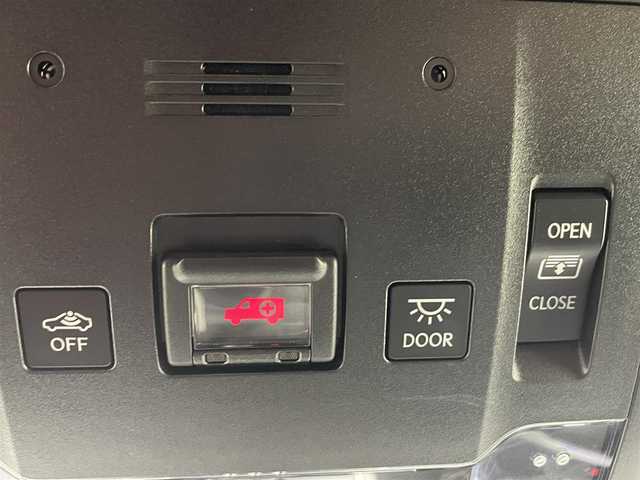 レクサス ＮＸ 200t Fスポーツ 熊本県 2016(平28)年 9.2万km ホワイトノーヴァガラスフレーク 禁煙車　/ガラスルーフ　/純正ナビ（ＣＤ・ＤＶＤ・フルセグ・ＢＴ・ＵＳＢ）/バックカメラ　/ビルトインＥＴＣ　/レーダークルーズコントロール/前後クリアランスソナー　/前席エアーシート　/前席シートヒーター　/ステアリングヒーター/前席パワーシート　/衝突軽減ブレーキ/レーンキープアシスト/横滑り防止/アイドリングストップ/パーキングアシスト/パワーバックドア/純正フロアマット/純正１８インチAW/オートライト/オートマチックハイビーム/LEDヘッドライト/フォグライト/スマートキー/プッシュスタート