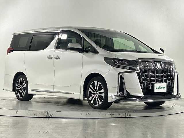 トヨタ アルファード S Cパッケージ 佐賀県 2021(令3)年 5.9万km ホワイトパールクリスタルシャイン 純正9インチディスプレイオーディオ/MIracast/Bluetooth/USB/バックカメラ/モデリスタエアロ/衝突被害軽減システム/レーダークルーズコントロール/レーンアシスト/パーキングサポートブレーキ/ロードサインアシスト/クリアランスソナー/先行車発進告知/横滑り防止装置/オートライト/オートハイビーム/LEDヘッドライト/LEDフォグライト/電子ぱーきんぐ/ブレーキホールド/前後ドライブレコーダ－/ビルトインETC/両側パワースライドドア/パワーバックドア/D＋N席パワーシート/D＋N席シートヒーター・エアシート/純正ドアバイザー/純正フロアマット/オットマン/後席サンシェード/D席メモリーシート/純正18インチAW/スマートキー/ISOFIX対応/合皮シート