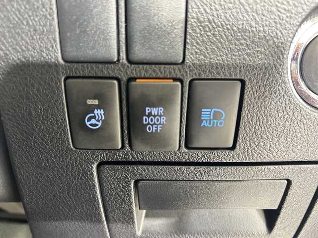 トヨタ アルファード S Cパッケージ 佐賀県 2021(令3)年 5.9万km ホワイトパールクリスタルシャイン 純正9インチディスプレイオーディオ/MIracast/Bluetooth/USB/バックカメラ/モデリスタエアロ/衝突被害軽減システム/レーダークルーズコントロール/レーンアシスト/パーキングサポートブレーキ/ロードサインアシスト/クリアランスソナー/先行車発進告知/横滑り防止装置/オートライト/オートハイビーム/LEDヘッドライト/LEDフォグライト/電子ぱーきんぐ/ブレーキホールド/前後ドライブレコーダ－/ビルトインETC/両側パワースライドドア/パワーバックドア/D＋N席パワーシート/D＋N席シートヒーター・エアシート/純正ドアバイザー/純正フロアマット/オットマン/後席サンシェード/D席メモリーシート/純正18インチAW/スマートキー/ISOFIX対応/合皮シート